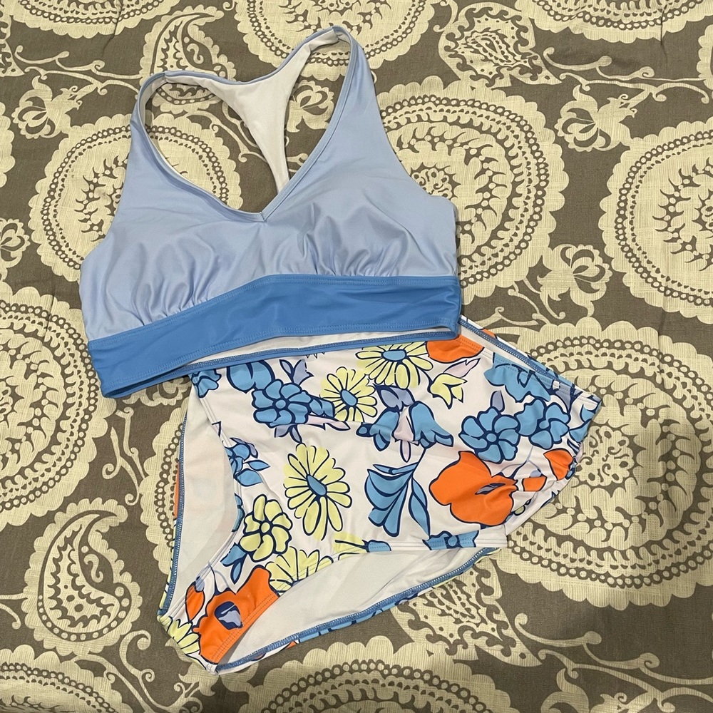 High waisted bikini